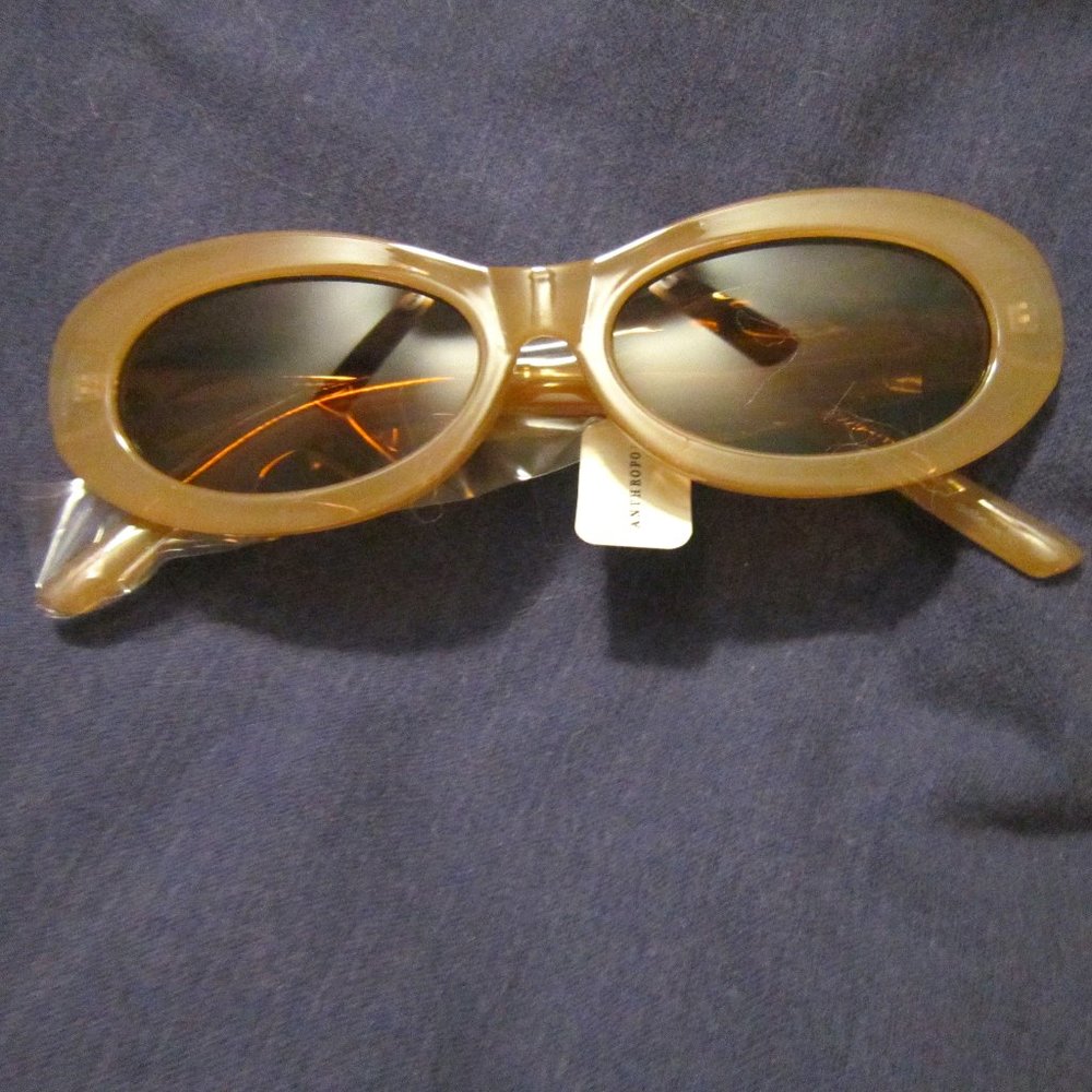 i-sea Oval sunglasses neutral plastic Anthropologie